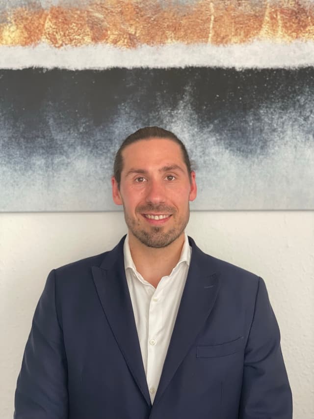Julian Jaschinger – Gründer von PraxisPro Digital